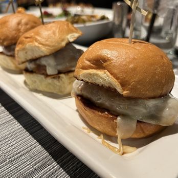 Putting World - Prime rib sliders - Golf Near Me - Scottsdale, Arizona Putting World - Prime rib sliders - Golf Near Me - Scottsdale, Arizona