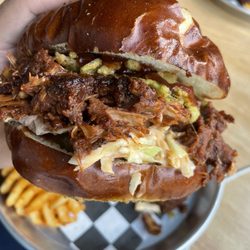 Twisted Plants - How High Burger