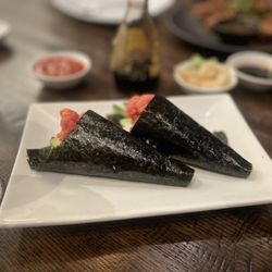 Boathouse Asian Eatery - Spicy Tuna hand-roll