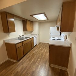 Harvest Apartments - Kitchen
