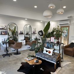 Emerie Salon - EMERIE Salon