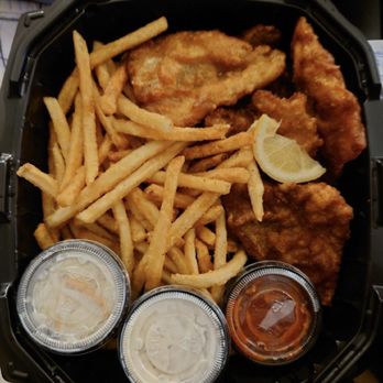 Old Republic Kitchen + Bar - Minnewaska Fish & Chips - New American Near Me - Elgin, Illinois