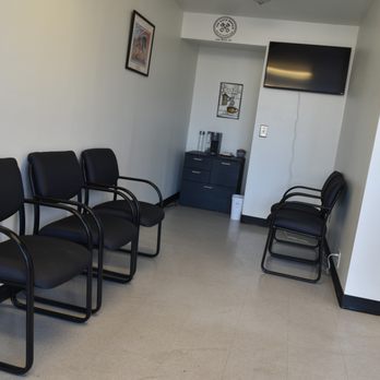Yes Auto Repair - Waiting area- if you want to wait while we repair your car, we have comfy chairs and a television to help make your stay comfortable. - Auto Repair Near Me - Long Beach, California Yes Auto Repair - Waiting area- if you want to wait while we repair your car, we have comfy chairs and a television to help make your stay comfortable. - Auto Repair Near Me - Long Beach, California