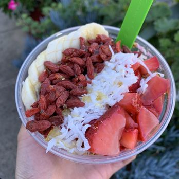 High Tide - Barbie bowl - Acai Bowls Near Me - Morro Bay, California
