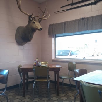 Neal's Cafe - Diners Near Me - Springdale, Arkansas