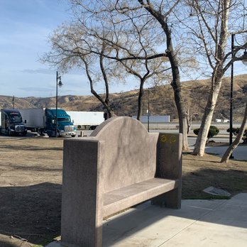 Tejon Pass Southbound - Rest Stops Near Me - Lebec, California