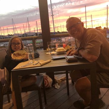 Antioch Marina - Smiths Landing Restaurant at Antioch Marina - Marinas Near Me - Antioch, California