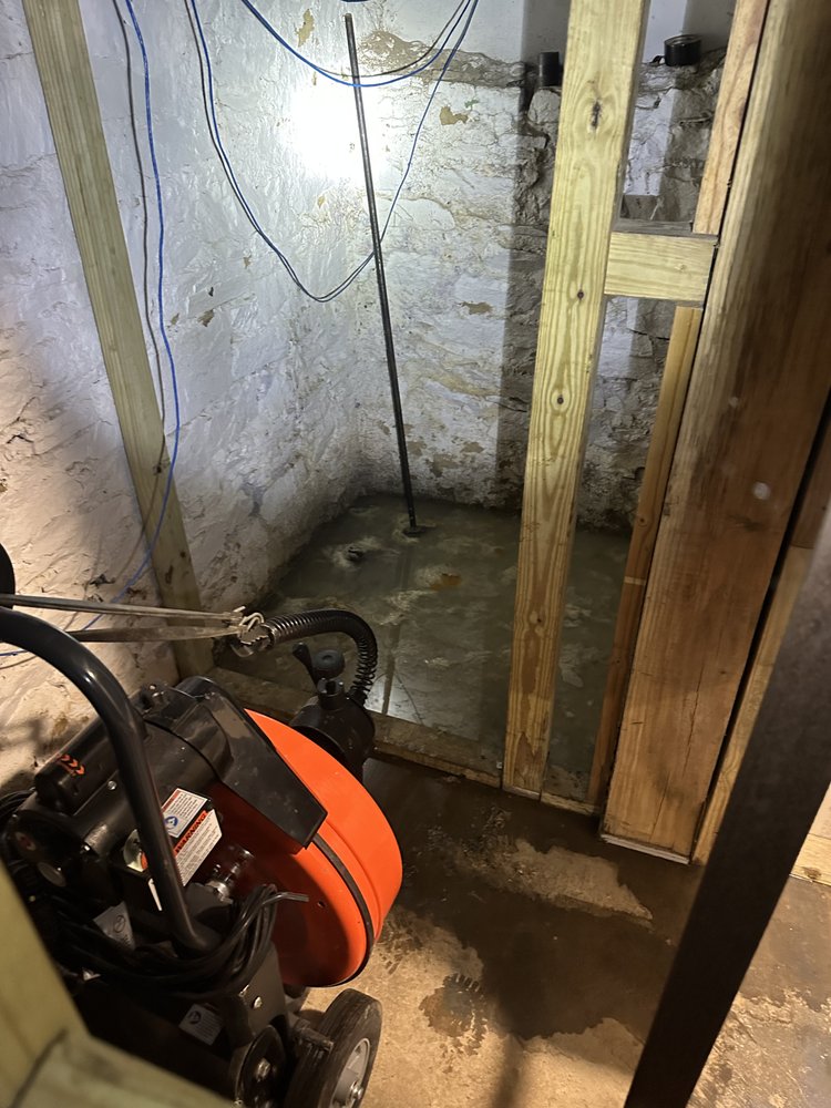 Slide of Emergency Fabulous Drain Cleaning / Clean up Service