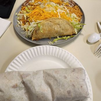 Regio's Mexican Food - Bean burrito and two taco plate - Mexican Near Me - Phoenix, Arizona Regio's Mexican Food - Bean burrito and two taco plate - Mexican Near Me - Phoenix, Arizona
