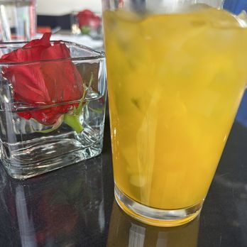 Bree Thai Restaurant - Thai Mango - Thai Near Me - Chicago, Illinois