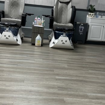 Galaxy Nails - Nail Salons Near Me - Stockton, California