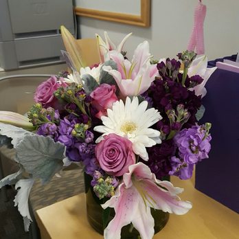 Robin's Flower Shop - Flowers delivered to my wife today, very nice!! - Florists Near Me - Boston, Massachusetts