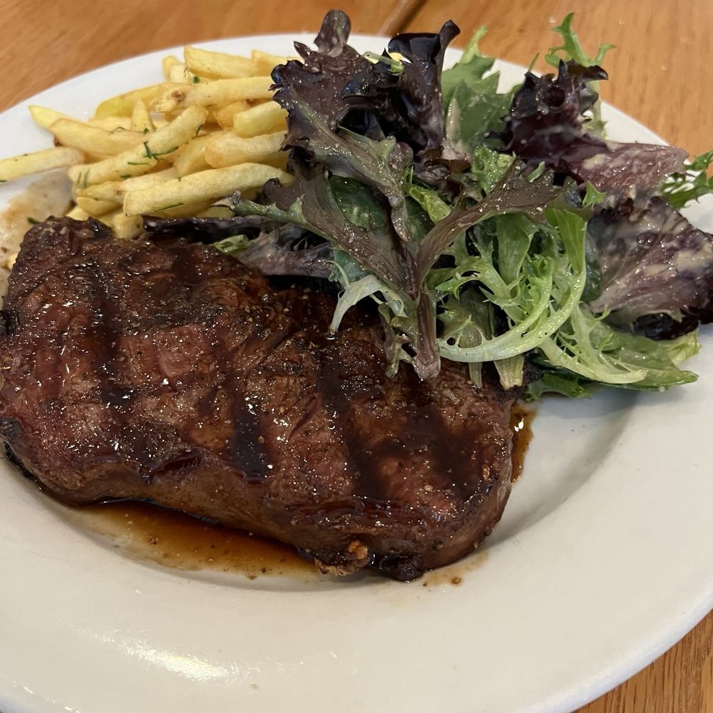 44 & X Hell's Kitchen - Grilled Sirloin Steak Frites - New American Near Me - New York, New York