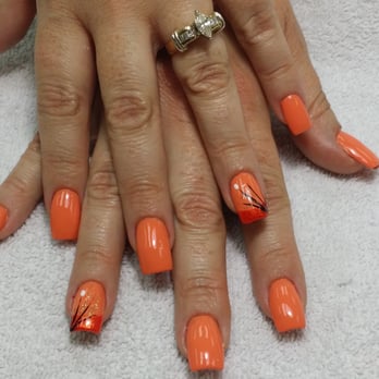 Nail Club - Nail Salons Near Me - Long Beach, California