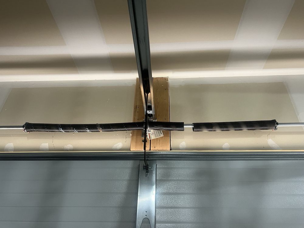 Diamond Hand Garage Door and Repairs - Garage Door Contractor in Fort Collins, CO