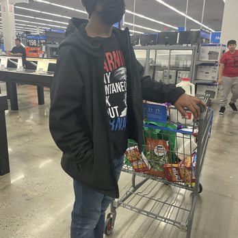 Walmart - My autistic 12 yo son @ Walmart after a security guard got in his face just cause he has a mask on thinking he's about to steal. - Department Stores Near Me - Fresno, California Walmart - My autistic 12 yo son @ Walmart after a security guard got in his face just cause he has a mask on thinking he's about to steal. - Department Stores Near Me - Fresno, California