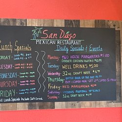 San Diego Mexican Restaurant - Lunch and daily specials!