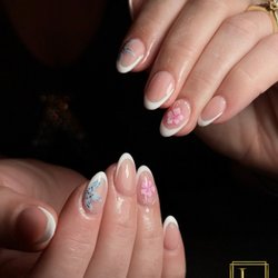 LP Luxury Nail Lounge