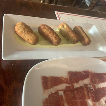 Cafe Madrid - Croquetas de Manchego y Espinacas - Spanish Near Me - Dallas, Texas