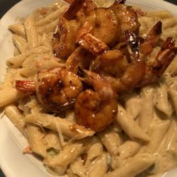 Shrimp  Rasta Pasta was amazing definitely a 10/10 I highly recommend this dish and the bob marley