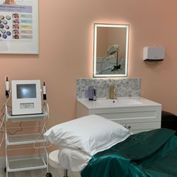 Radiant Belle Med Spa