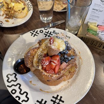 Hash Kitchen - hash fried chicken benedict and banana split french toast - Waffles Near Me - Salt Lake City, Utah Hash Kitchen - hash fried chicken benedict and banana split french toast - Waffles Near Me - Salt Lake City, Utah
