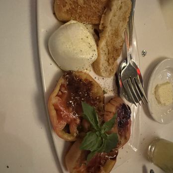 The Capital Grille - Burrata with Heirloom Tomatoes - Steakhouses Near Me - Newtown, Pennsylvania