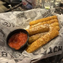 Red Lobster - Mozzarella Cheesesticks