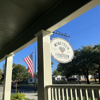 1914 Coffee House - A view from the porch on a sunny August morning. - Coffee & Tea Near Me - Temple, Texas