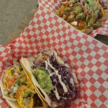 The Vegan Nom - Two tacos plus Korean KBBQ Nachos - Vegan Near Me - Austin, Texas