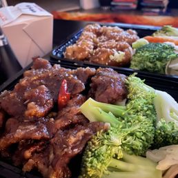 Orange Beef, Sesame Chicken Orange Beef, Sesame Chicken