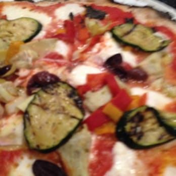 Centonove - Gluten free crust Pizza del Mercado (crust could have been a little crispier but I know it's hard with gluten free) - Italian Near Me - Los Gatos, California
