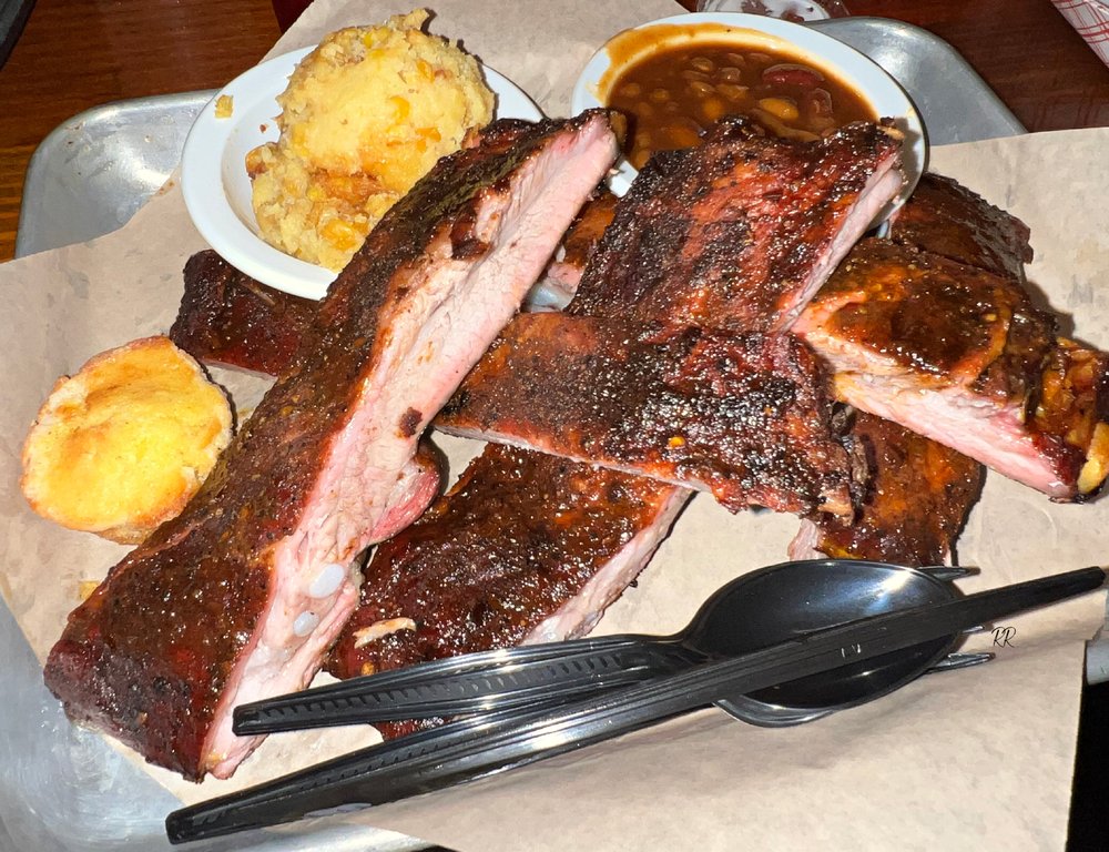 The Spotted Pig BBQ Logo