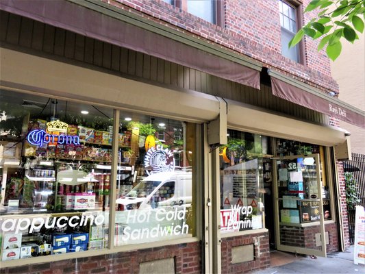 Ray's Super Deli by null