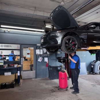 Lyons Auto Service - Auto Repair Near Me - West Hartford, Connecticut Lyons Auto Service - Auto Repair Near Me - West Hartford, Connecticut
