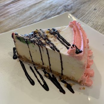 Tealicious - Mousse cake - Bubble Tea Near Me - Sacramento, California