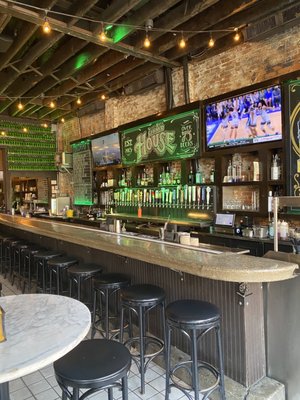 Short North Pint House by null