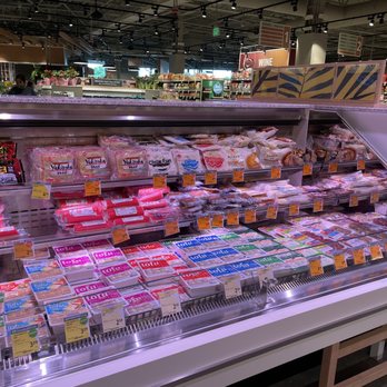 Foodland - Grocery Near Me - Kapolei, Hawaii