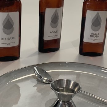 AURA Candle Bar - Combination of scents - Candle Stores Near Me - Chicago, Illinois