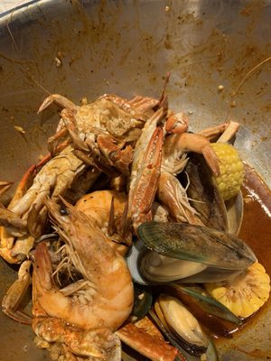 The Vikings Boiling Seafood by null