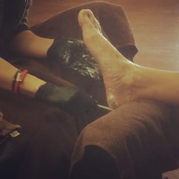 Old Towne Man Cave - Pedicure and Manicure next he gets hair cut and signature shave!!! - Day Spas Near Me - Manassas, Virginia Old Towne Man Cave - Pedicure and Manicure next he gets hair cut and signature shave!!! - Day Spas Near Me - Manassas, Virginia