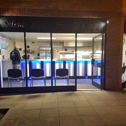 Solent’s Finest Fish And Chips - Front of restaurant