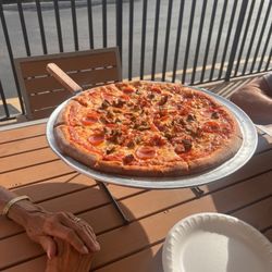 Nemo's Sports Cafe - Large meat lovers