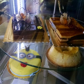 Pastelaria Baloiço - Desserts Near Me - Lisbon, 11