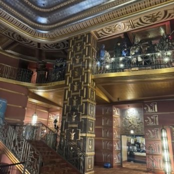 Alameda Theatre & Cineplex - Cinema Near Me - Alameda, California