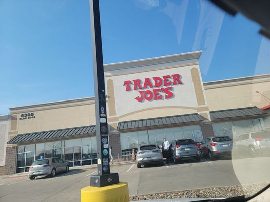 Trader Joe's by null