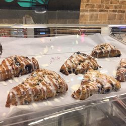 Jitterbomb coffee - Yummy blueberry scones