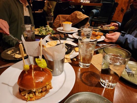 Mammoth Tavern - Mammoth by null