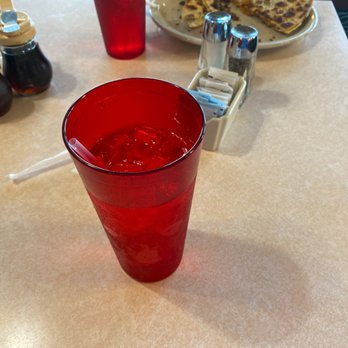 The Kitchen Restaurant - 33 minutes to get this water. - Diners Near Me - York, Nebraska