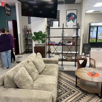 Flatland Coffee - Sitting area - Coffee & Tea Near Me - Slidell, Louisiana